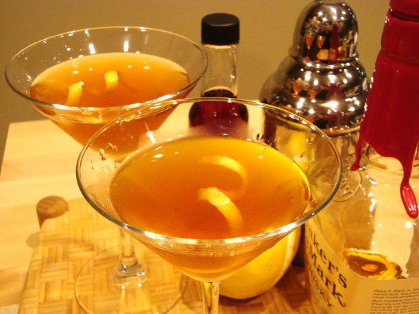 Kentucky Apricot Cocktail